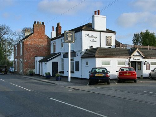 The Railway Inn Rise Exterior photo